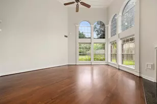 14218 Scarborough Fair St, Houston, TX 77077 - Photo 7