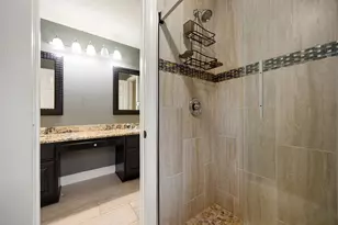 14218 Scarborough Fair St, Houston, TX 77077 - Photo 21