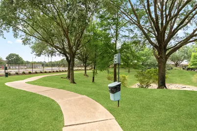 1244 Hobbs Reach Lane, Houston, TX 77008 - Photo 3