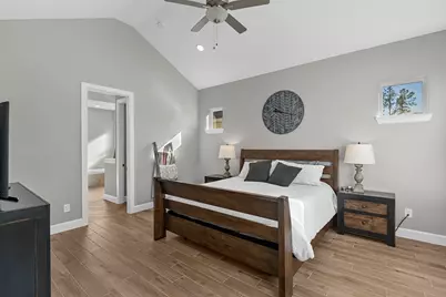 2909 Oakcrest Meadow Court, Conroe, TX 77385 - Photo 19