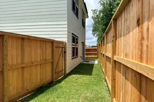 18925 Lucas Michael Wy, New Caney, TX 77357 - Photo 3