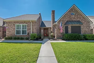707 Walker St, Bryan, TX 77802 - Photo 1