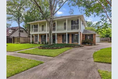 15710 Crestbrook Drive, Houston, TX 77059 - Photo 3