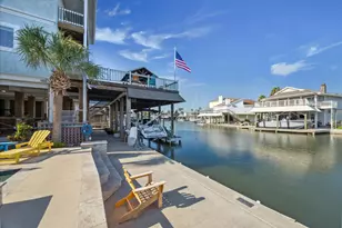 241 Tamana Dr, Galveston, TX 77554 - Photo 35