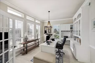 241 Tamana Dr, Galveston, TX 77554 - Photo 3