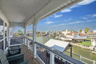 241 Tamana Dr, Tiki Island, TX 77554 - Photo 43