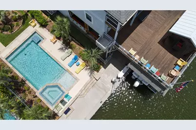 241 Tamana Drive, Tiki Island, TX 77554 - Photo 47