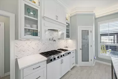 241 Tamana Drive, Galveston, TX 77554 - Photo 11