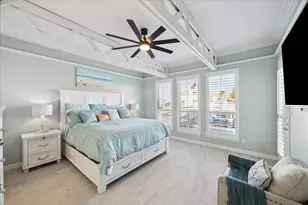 241 Tamana Dr, Tiki Island, TX 77554 - Photo 15