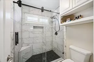 241 Tamana Dr, Tiki Island, TX 77554 - Photo 23