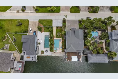 241 Tamana Drive, Tiki Island, TX 77554 - Photo 49