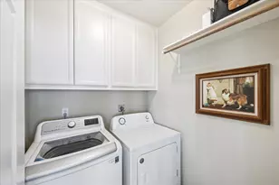 241 Tamana Dr, Galveston, TX 77554 - Photo 27