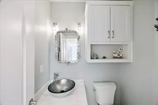 241 Tamana Dr, Tiki Island, TX 77554 - Photo 15