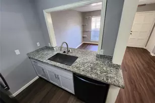 4500 Sherwood Ln, Houston, TX 77092 - Photo 3