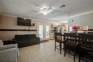 806 Coolwood Dr, Houston, TX 77013 - Photo 9