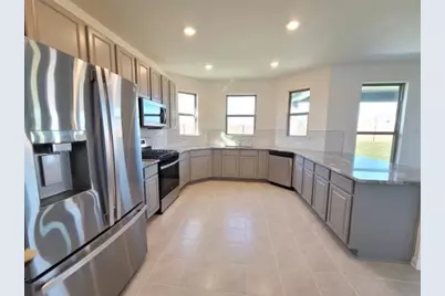 21202 Harbor Shore Drive, Cypress, TX 77433 - Photo 9