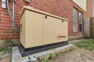 322 Welford Ln, Highlands, TX 77562 - Photo 3