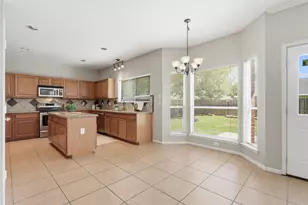 322 Welford Ln, Highlands, TX 77562 - Photo 7
