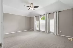 322 Welford Ln, Highlands, TX 77562 - Photo 23