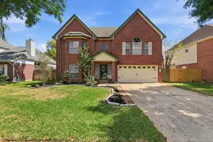 322 Welford Ln, Highlands, TX 77562 - Photo 3