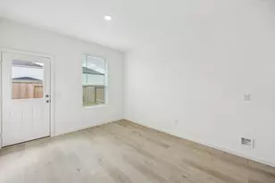 30511 Wolfburn St, Waller, TX 77484 - Photo 17