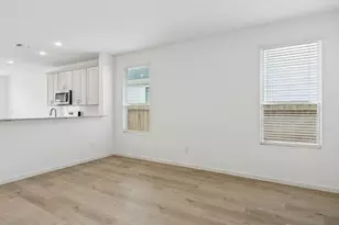 30511 Wolfburn St, Waller, TX 77484 - Photo 7