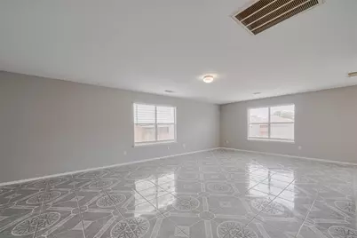 9926 Myrtle Field Lane, Houston, TX 77044 - Photo 5