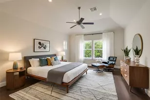 1750 W 23rd St, Houston, TX 77008 - Photo 11