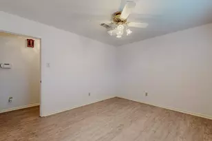 1700 N 30th St, Nederland, TX 77627 - Photo 27