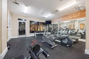 2207 Postoffice, Galveston, TX 77550 - Photo 31