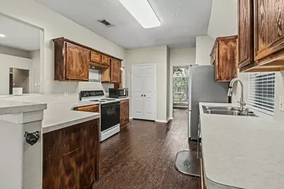 8003 Beaver Street, Baytown, TX 77523 - Photo 15