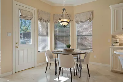 13 Stonegate Park Court, Spring, TX 77379 - Photo 17