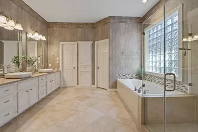 13 Stonegate Park Court, Spring, TX 77379 - Photo 21