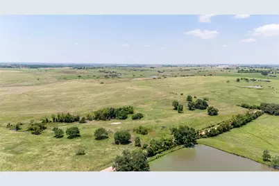 1282 Cr 329, Yoakum, TX 77995 - Photo 17