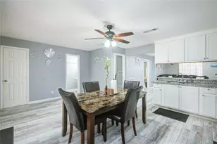 905 Bank Dr, Galena Park, TX 77547 - Photo 9