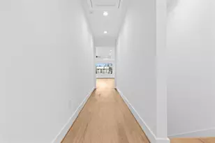 8403 Sunnyhill St, Houston, TX 77088 - Photo 25