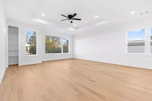 8403 Sunnyhill St, Houston, TX 77088 - Photo 15
