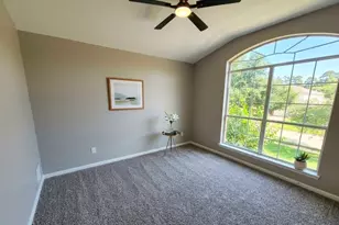 31723 Royal Woods Ct, Conroe, TX 77385 - Photo 11