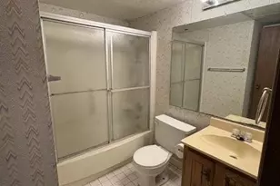 6102 Seawall Blvd, Galveston, TX 77551 - Photo 9