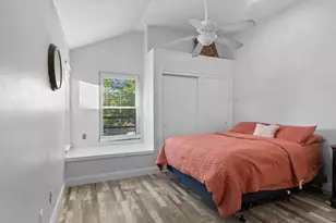 15932 Seahorse Dr, Houston, TX 77062 - Photo 13