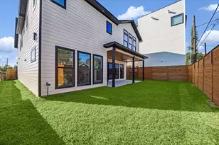 304 Enid St, Houston, TX 77009 - Photo 47