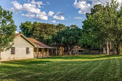 605 Clearspring Drive, Brenham, TX 77833 - Photo 17