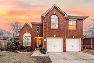 3627 Heritage Colony Dr, Missouri City, TX 77459 - Photo 1