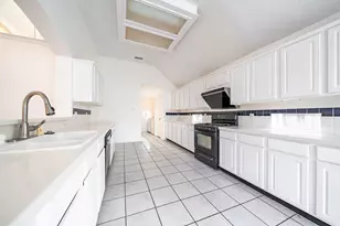 3627 Heritage Colony Dr, Missouri City, TX 77459 - Photo 7