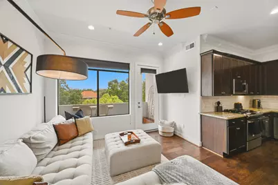 510 Lovett Boulevard #301, Houston, TX 77006 - Photo 9