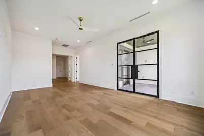 4623 Sunset Circle, Sugar Land, TX 77479 - Photo 9