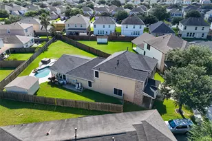 9303 Cold River Ct, Humble, TX 77396 - Photo 39