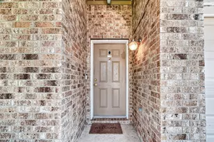 9303 Cold River Ct, Humble, TX 77396 - Photo 5