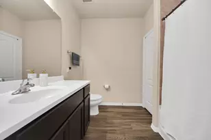 13243 Montane Manor Ln, Houston, TX 77044 - Photo 7