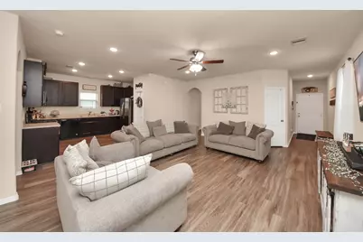 13243 Montane Manor Lane, Houston, TX 77044 - Photo 15